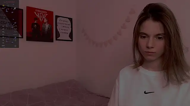 Snapshot of _ni_kiss chatting on January 25, 12:38 am ni kiss online show from January 25, 12:38 am