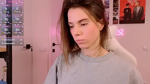  ni kiss online show from February 18, 6:59 pm