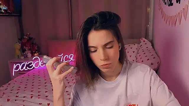  ni kiss online show from January 12, 4:58 pm