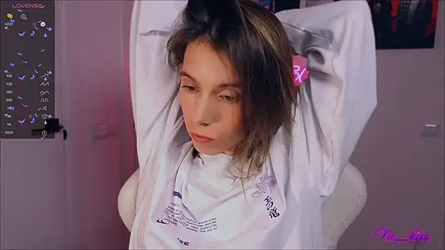 Snapshot of _ni_kiss chatting on September 24, 8:15 pm ni kiss online show from September 24, 8:15 pm