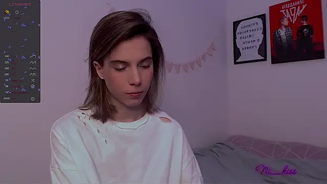 Snapshot of _ni_kiss chatting on March 12, 5:07 pm ni kiss online show from March 12, 5:07 pm