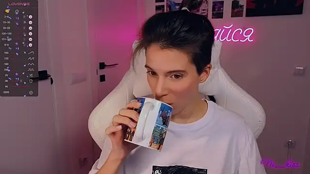 Snapshot of _ni_kiss chatting on October 6, 6:41 pm ni kiss online show from October 6, 6:41 pm