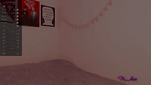 Snapshot of _ni_kiss chatting on February 23, 10:20 pm ni kiss online show from February 23, 10:20 pm