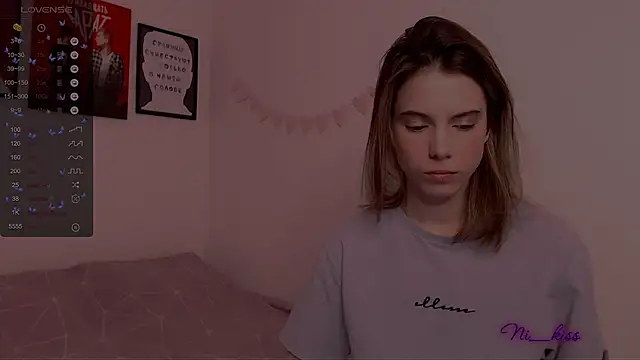 Snapshot of _ni_kiss chatting on February 26, 10:58 pm ni kiss online show from February 26, 10:58 pm