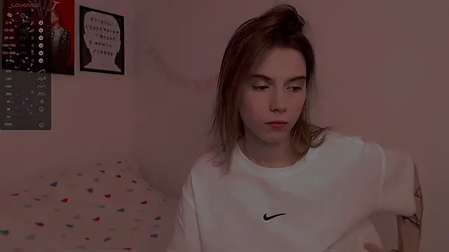 Snapshot of _ni_kiss chatting on January 31, 11:03 pm ni kiss online show from January 31, 11:03 pm