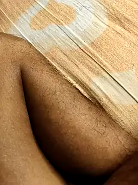 Snapshot of tinabhabhi chatting on January 14, 10:02 pm tinabhabhi online show from January 14, 10:02 pm