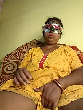Snapshot of tinabhabhi chatting on July 12, 9:32 am tinabhabhi online show from July 12, 9:32 am