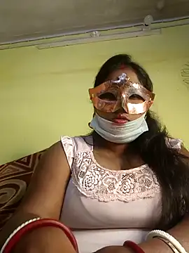 Snapshot of tinabhabhi chatting on December 22, 10:06 am tinabhabhi online show from December 22, 10:06 am