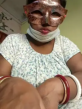 Snapshot of tinabhabhi chatting on March 20, 7:14 am tinabhabhi online show from March 20, 7:14 am