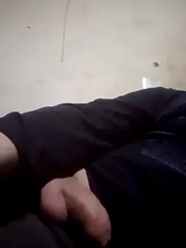 thecatblack1998 online show from April 3, 4:19 am