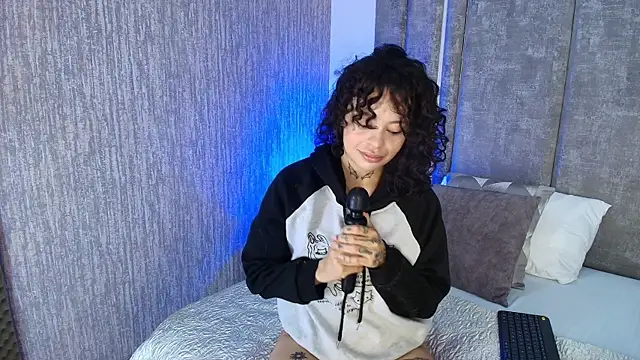 KatherineGomez online show from May 2, 2:50 am