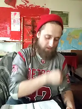 Snapshot of Ozomitro chatting on February 5, 2:13 pm Ozomitro online show from February 5, 2:13 pm