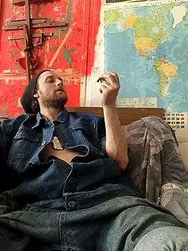 Ozomitro online show from April 15, 1:37 pm