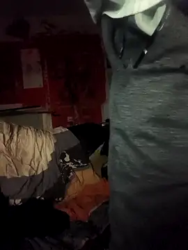 Ozomitro online show from March 4, 8:38 pm