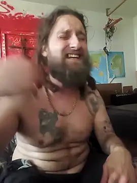 Snapshot of Ozomitro chatting on February 2, 8:57 am Ozomitro online show from February 2, 8:57 am