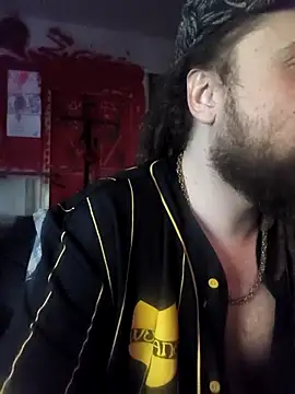 Snapshot of Ozomitro chatting on January 7, 6:51 am Ozomitro online show from January 7, 6:51 am