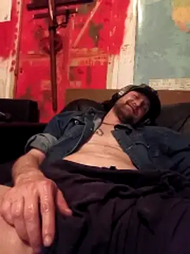 Ozomitro online show from April 9, 8:26 pm