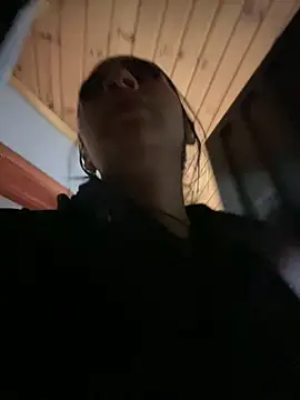 Hilary pinkk online show from December 19, 2:26 am