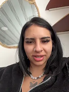 Hilary pinkk online show from February 1, 10:08 pm