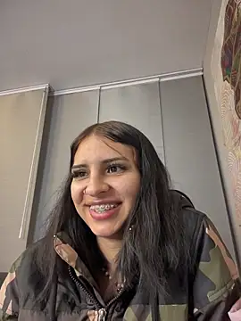 Hilary pinkk online show from November 20, 2:56 am