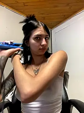 Hilary pinkk online show from October 22, 1:27 am