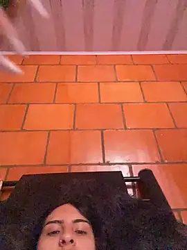 Hilary pinkk online show from December 17, 10:04 pm