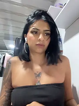 Hilary pinkk online show from March 29, 3:19 am