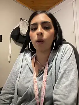 Hilary pinkk online show from October 15, 1:59 am