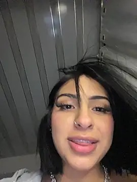 Hilary pinkk online show from December 14, 2:07 am