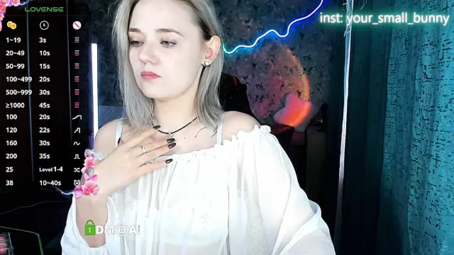 Your small bunny online show from July 20, 2:08 am