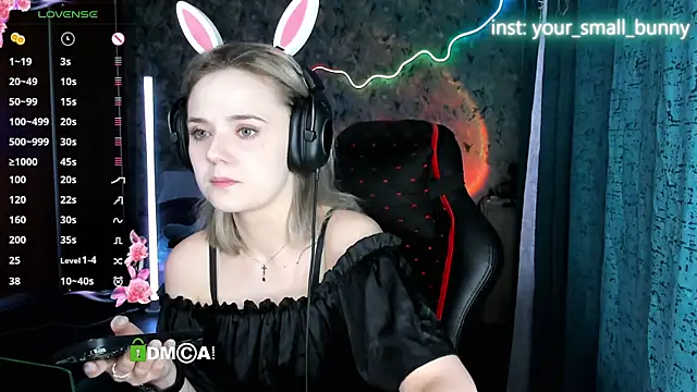 Your small bunny online show from July 13, 2:11 am