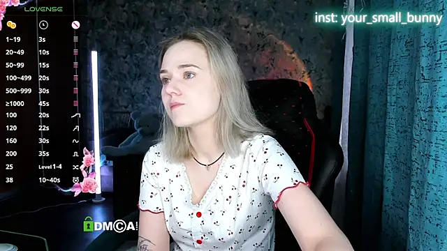 Your small bunny online show from July 17, 2:09 am