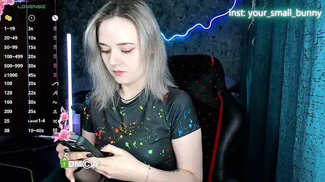 Your small bunny online show from July 24, 2:07 am