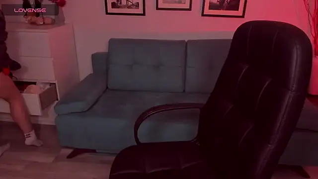 BellaSweetHeart online show from April 3, 6:14 pm