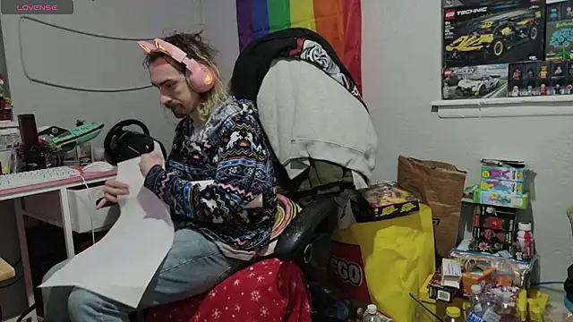tallnerdyguy online show from May 6, 2:04 am