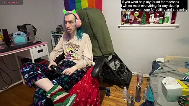 tallnerdyguy online show from March 11, 1:16 am