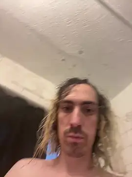 tallnerdyguy online show from April 7, 12:34 am