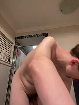 tallnerdyguy online show from May 31, 3:12 am