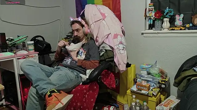 tallnerdyguy online show from March 17, 1:41 am