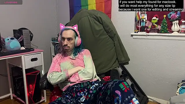 tallnerdyguy online show from March 3, 2:11 am