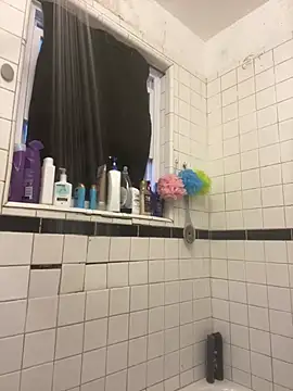 tallnerdyguy online show from March 4, 11:45 pm