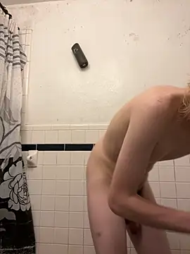 tallnerdyguy online show from November 15, 10:47 pm