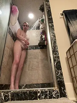 tallnerdyguy online show from May 28, 3:25 am