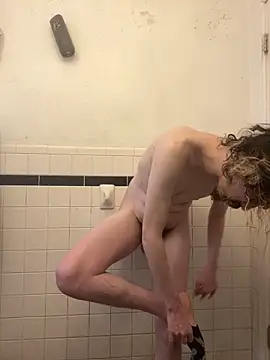 tallnerdyguy online show from March 11, 10:15 pm