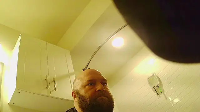 Strong Bear89 online show from November 18, 8:01 pm