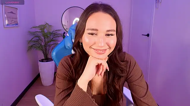 Snapshot of margeriTirell chatting on September 27, 8:20 am margeriTirell online show from September 27, 8:20 am