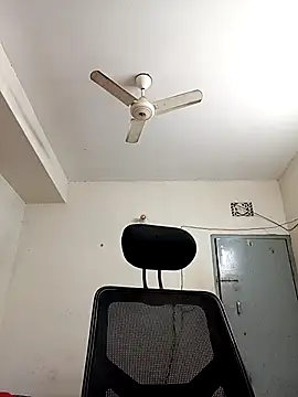 Tisha-01 online show from November 27, 2:45 am