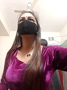 Snapshot of Tisha-01 chatting on February 26, 2:22 am Tisha-01 online show from February 26, 2:22 am