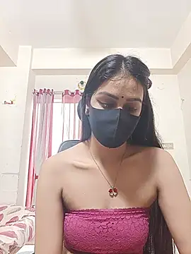 Snapshot of Tisha-01 chatting on July 9, 4:24 am Tisha-01 online show from July 9, 4:24 am