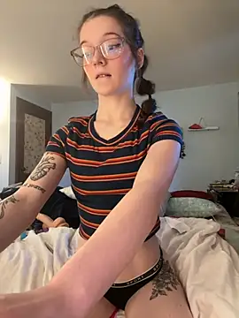 dreamteemergirl online show from September 29, 5:51 pm